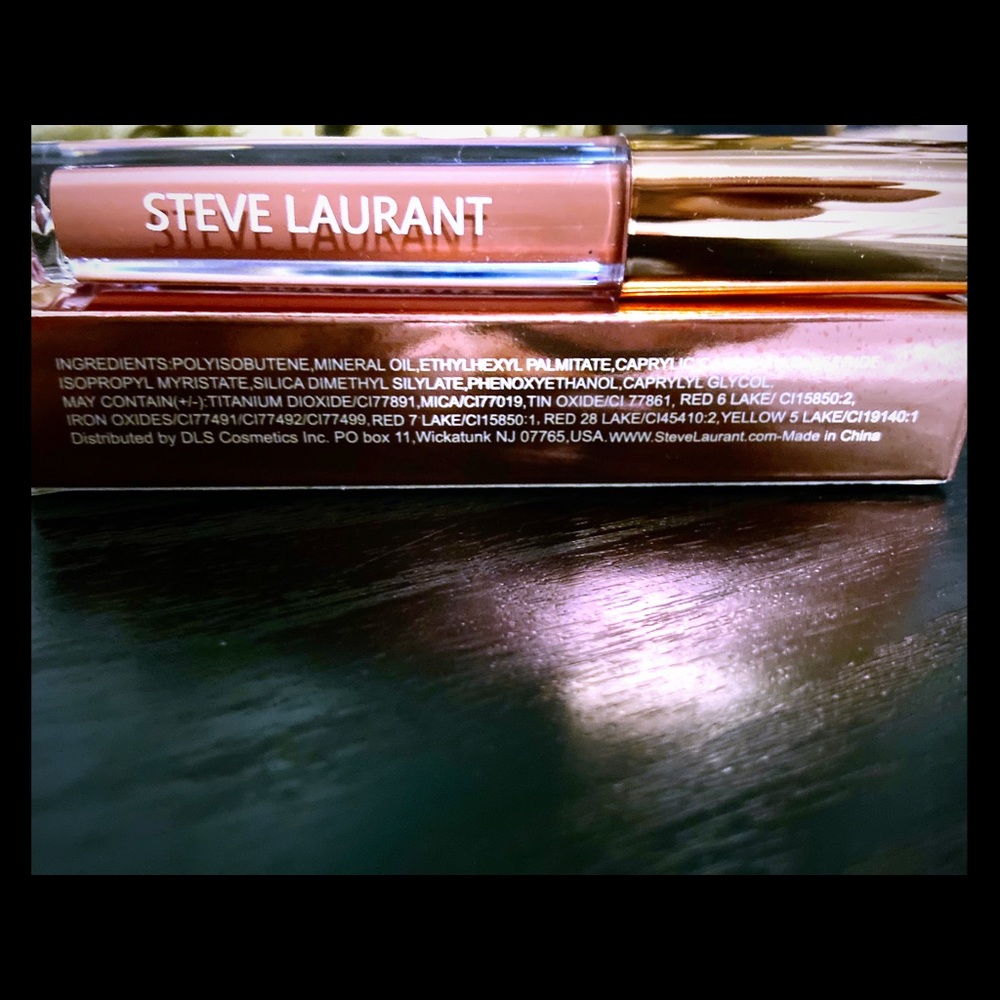 Steve Laurent NWT Posh Lip Gloss
